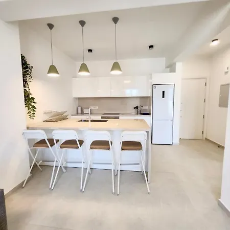 아파트 Onero Lovely 파포스