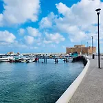 Apartment Onero Lovely Paphos