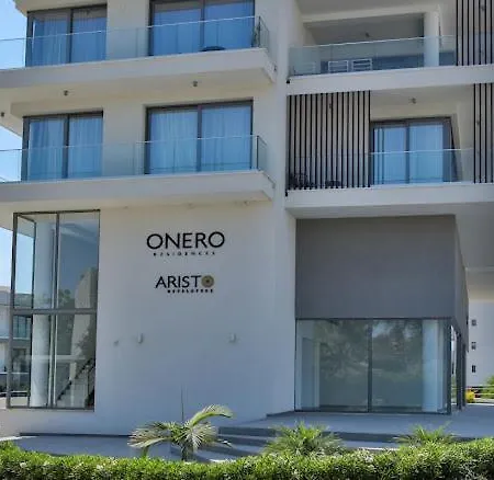 Onero Lovely